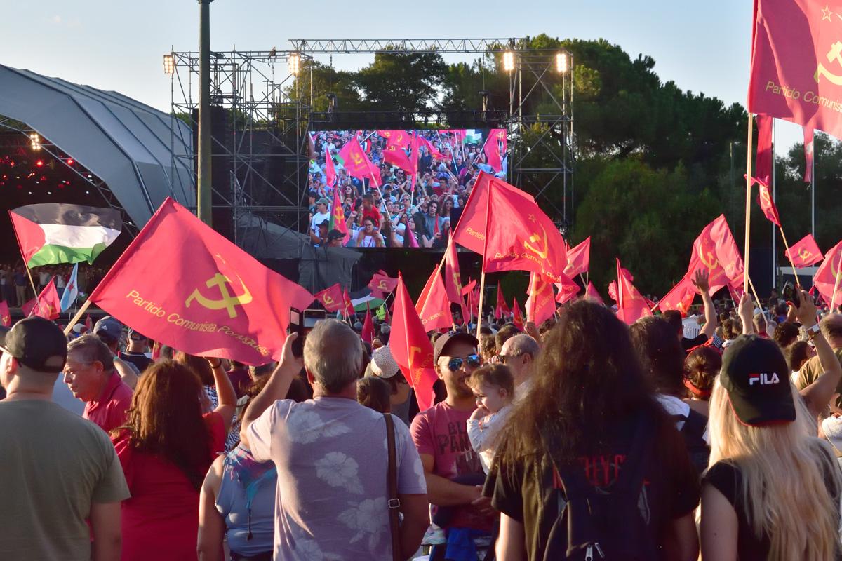 380702 Bildmeldung BQ OK Projekt - Festa do Avante! - 50 Jahre Nelkenrevolution, Festa do Avante, Portugiesische Kommunistische Partei, Solidarität - Internationales