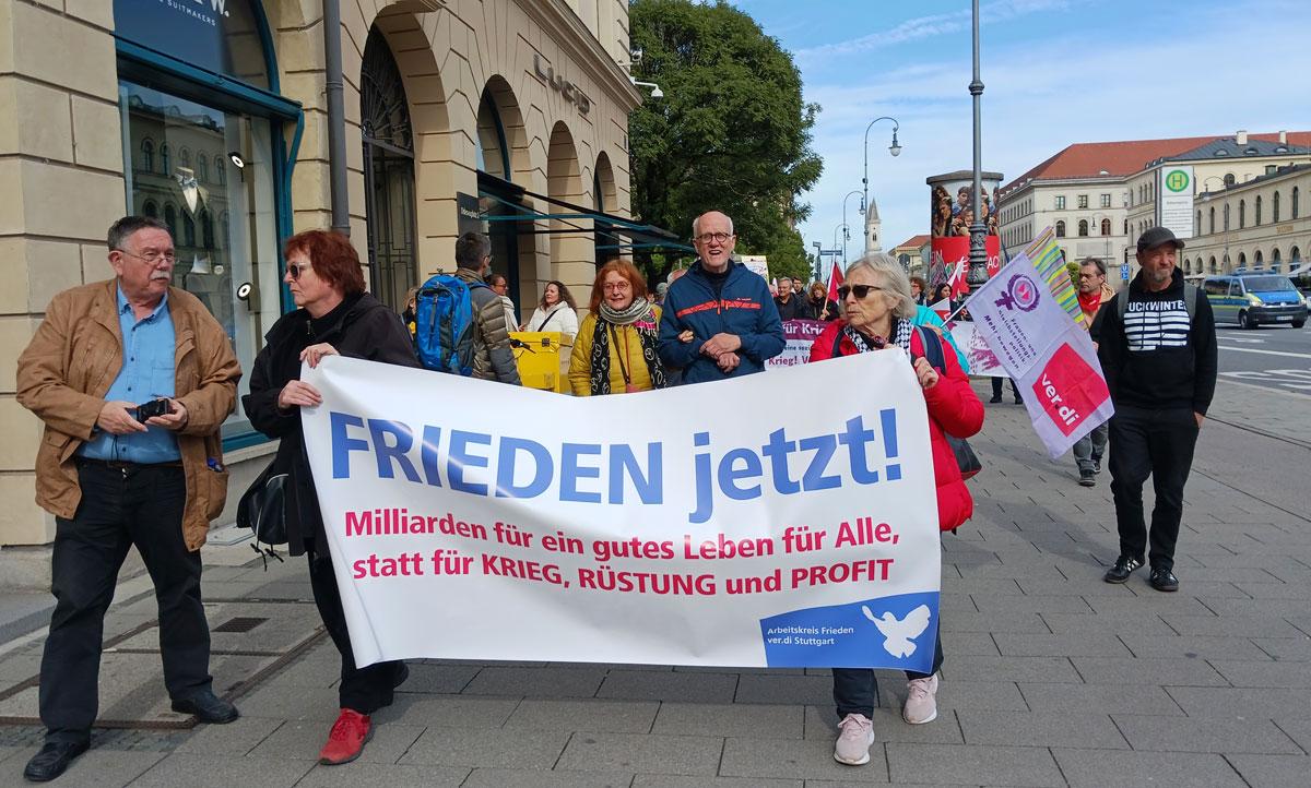 20241012 132123 Kopie - Soziales rauf – Rüstung runter! - Friedensbewegung, GEW München, Hamado Dipama, IG-Metall-Jugend München, Mark Ellmann, München, Münchner Friedensbündnis, Sinan Cokdergerli, Sinan Öztürk, ver.di München, Walter Listl - Blog