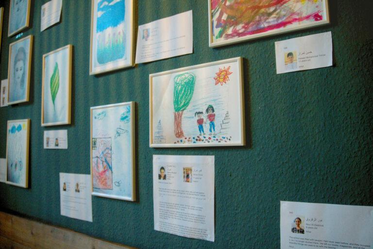 440503 Kinderausstellung - Mit der Staatsräson gegen die Kleinsten - Café Nomad - Café Nomad