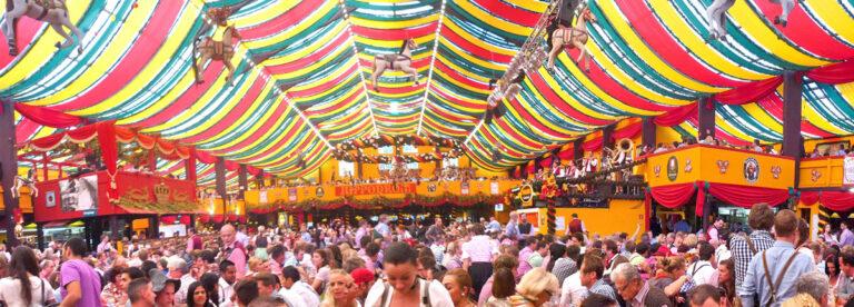 Muenchen Oktoberfest Hippodrom Festzelt 02 - Ein Toter stört da nur - Clemens Baumgärtner - Clemens Baumgärtner