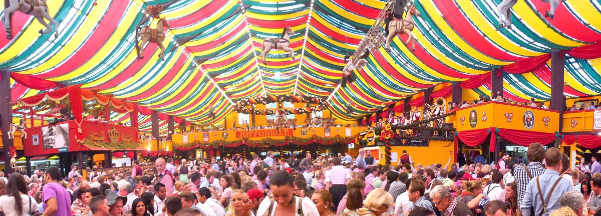 Muenchen Oktoberfest Hippodrom Festzelt 02 - Ein Toter stört da nur - Auf Draht, Clemens Baumgärtner, München, Oktoberfest - Kommunalpolitik