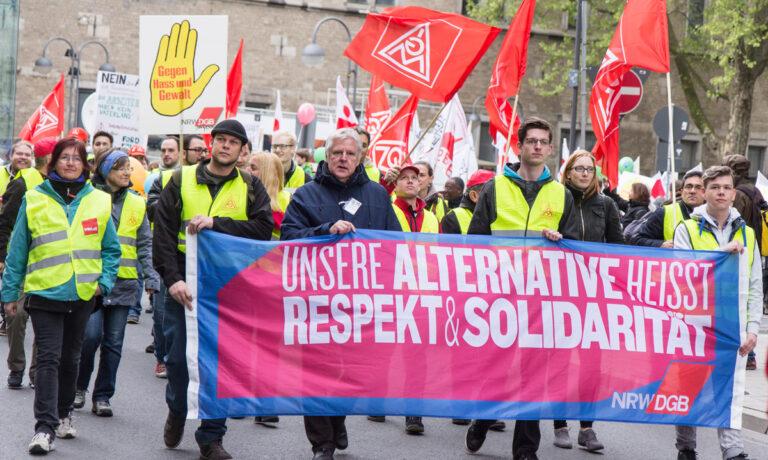 050301 ArbeitsrechtAFD - Partei des kollektiven Bettelns - Grundrechte-Einschränkungen - Grundrechte-Einschränkungen