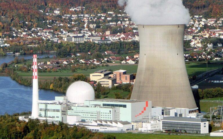 1152px AKW Leibstadt CH cropped - Zurück zum Atom? - Atomenergie - Kultur