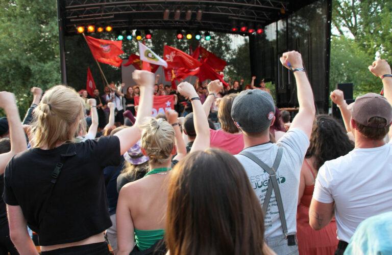 220802 Festival1 - Solidarität statt Kommerz - Aktion - Aktion