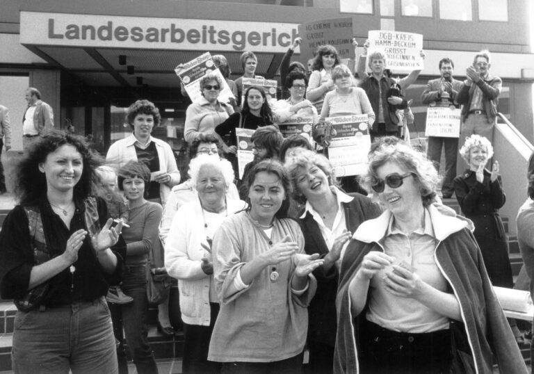 101301a - 29 starke Frauen – den „Unken“ zum Trotz - Heinze‘-Frauen - Heinze‘-Frauen