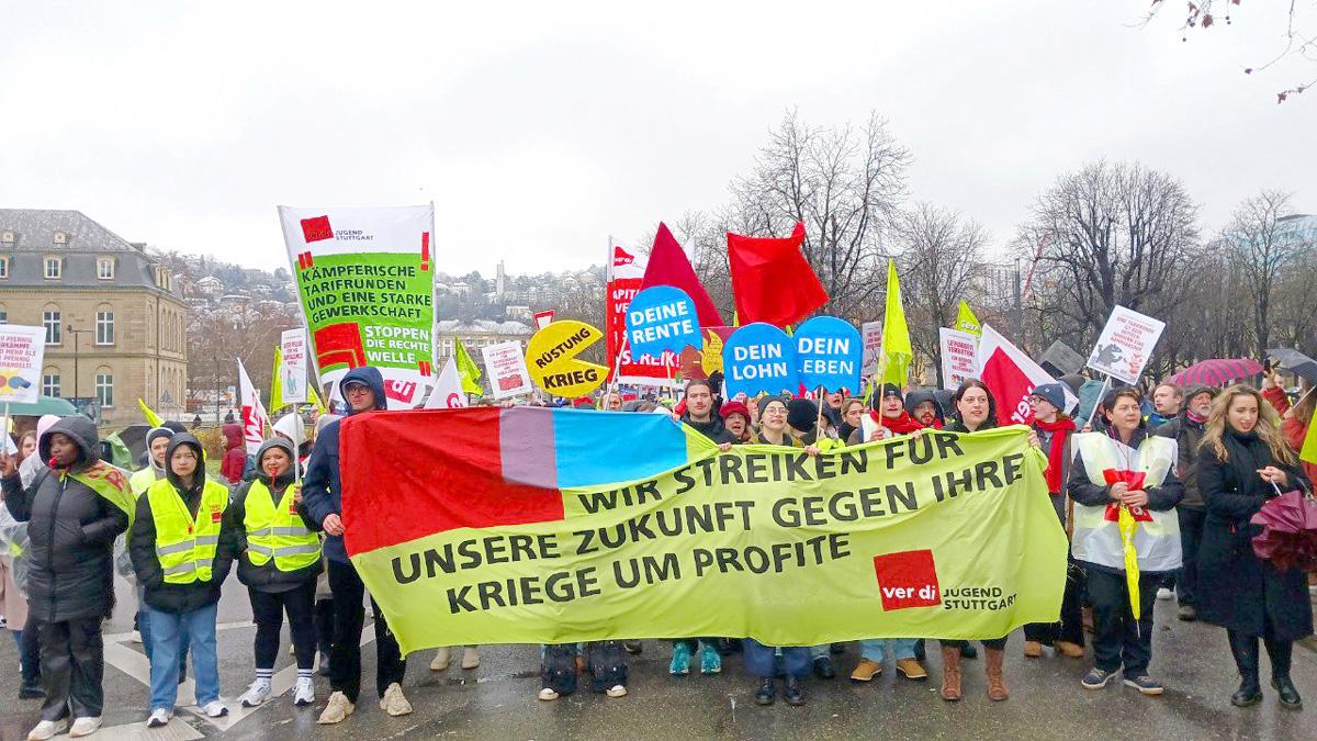 1201 titel - Klarheit im Klassenkampf - Öffentlicher Dienst, Politische Auseinandersetzungen, reaktionär-militaristischer Staatsumbau, Schlichtung, Streikrecht, Tarifverhandlungen - Wirtschaft & Soziales